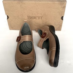BORN Joanne Dark Brown Tan Velcro Button Closure Mary Jane Style Ecco Size 6.5M